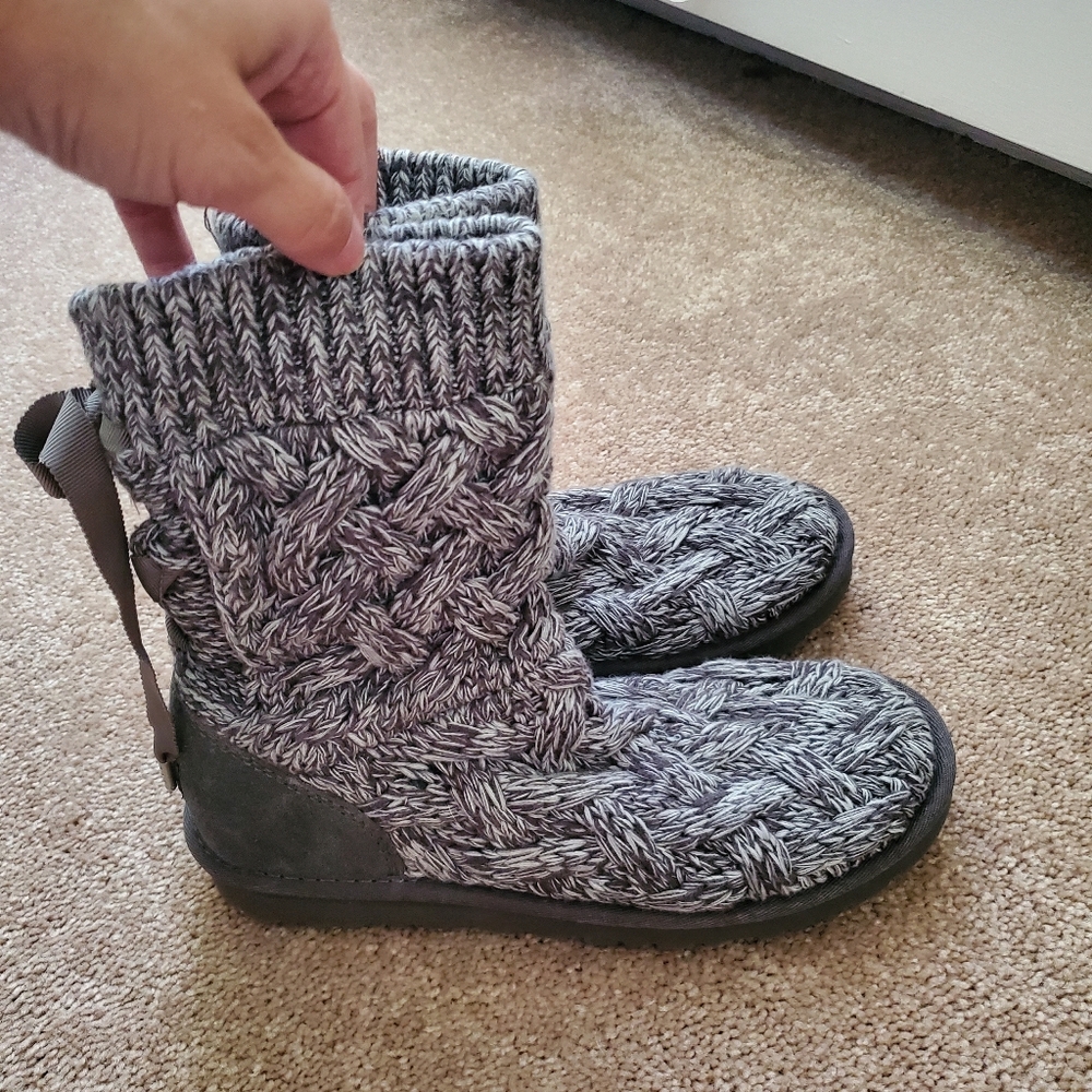 Lottie Knit Gray UGG